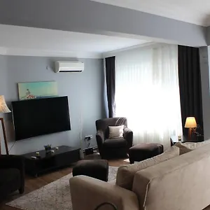 Apart Otel Ando Living - Taksim Gumussuyu Townhouse, İstanbul