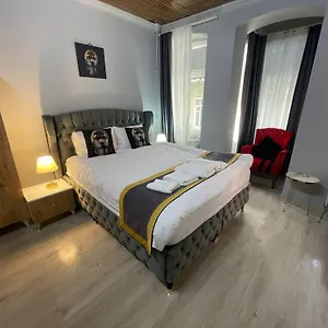Aparthotel Nefti Red, Istanbul